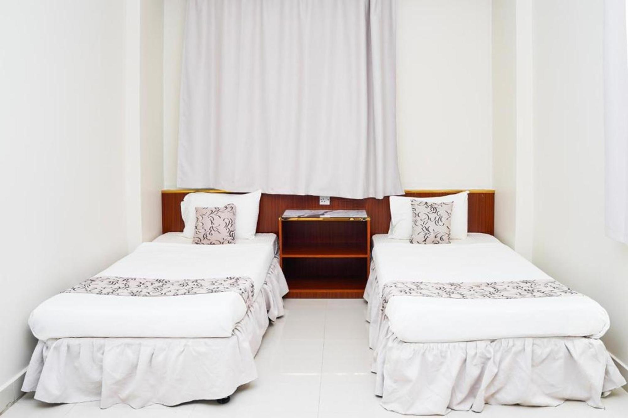 Al Bayrahaa Hotel Apartments Seeb Esterno foto