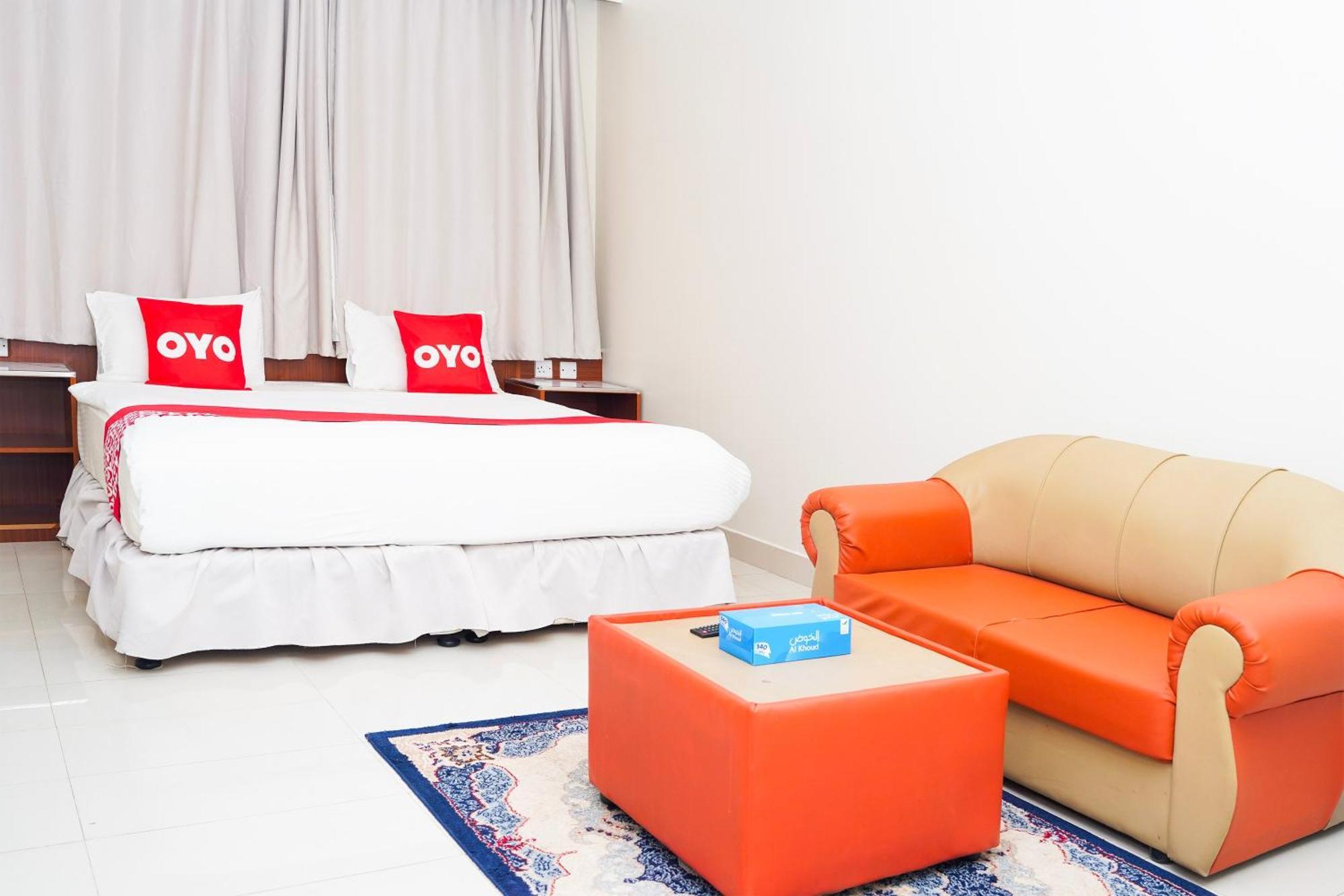 Al Bayrahaa Hotel Apartments Seeb Esterno foto